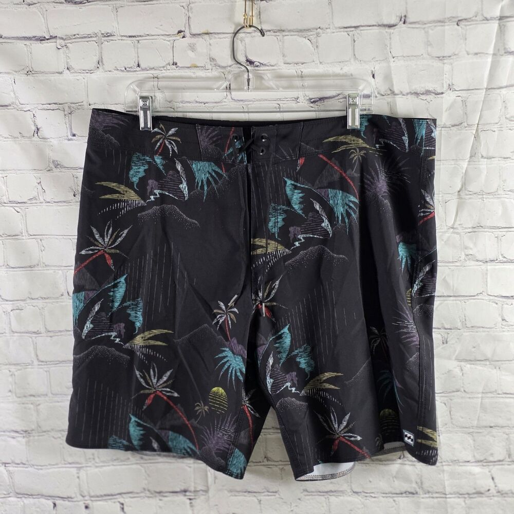 Billabong Recycler Men's 38 Black Sundays Pro Tropical Board Shorts